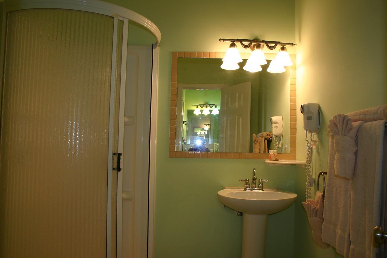 Island Time Villas George Town Extérieur photo