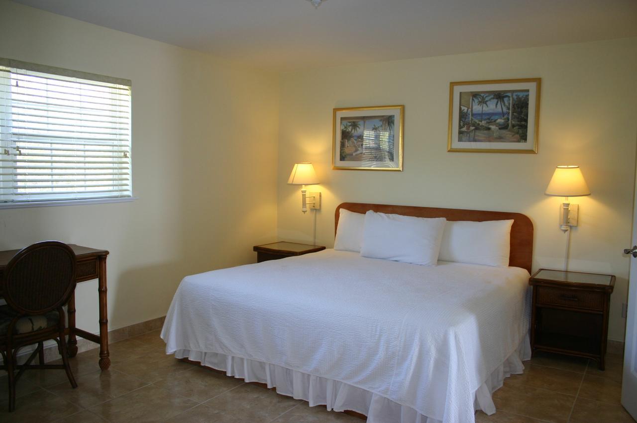 Island Time Villas George Town Extérieur photo