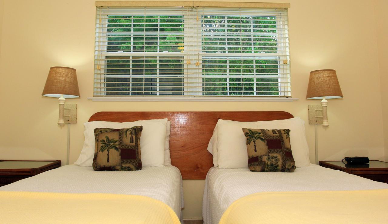 Island Time Villas George Town Extérieur photo